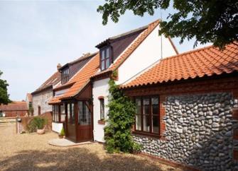 Stable Cottage front picture