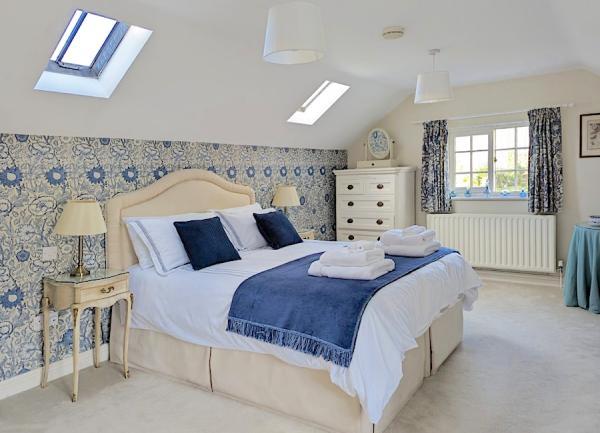 The main king-size bedroom, the Blue bedroom