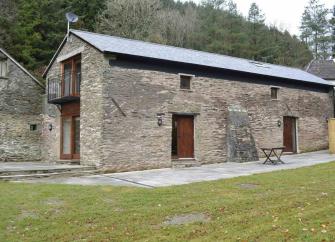 A pet-friendly barn conversion and garden on Exmoor