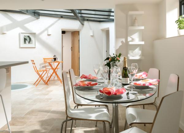Kitchen dining area at culls holiday cottage