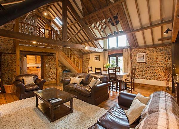 The Clock House holiday cottage, Weybourne, Norfolk lounge
