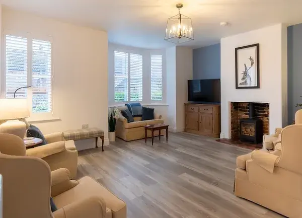 Barnfield Lodge holiday cottage lounge