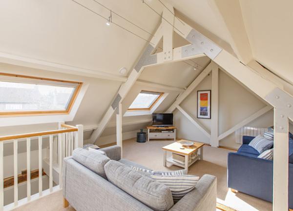 Tractor Cottage Holiday Let, Norfolk, lounge area