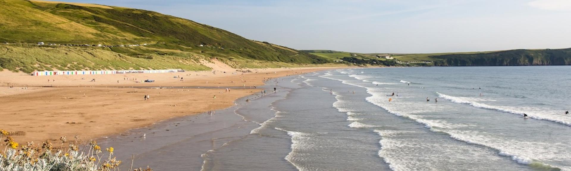 Find UK Coastal Cottages Within a 15-minute Drive of the Sea.