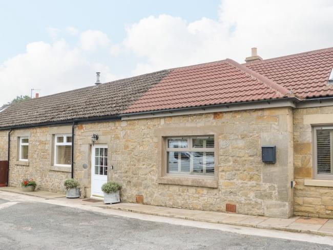 A single-storey Northumberland holiday cottage on a quiet lane.