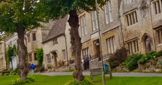 View Cotswold Cottages in the Oxfordshire village of Burford Photo credit: The Chestnuts Eco Chic Cottage, Burford. Click title above to view